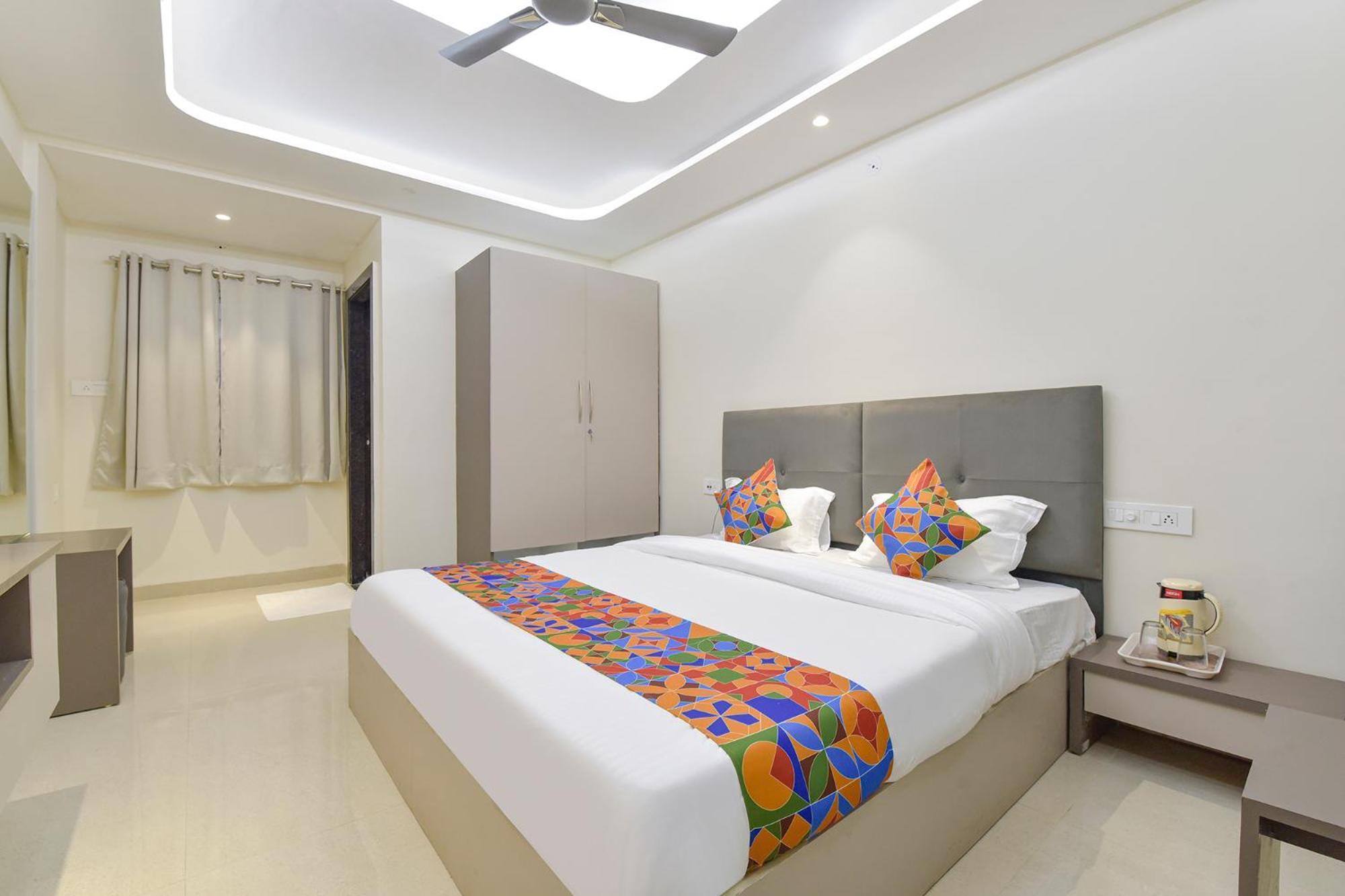Fabhotel Synergy Stays Indore Eksteriør bilde